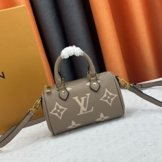 Louis Vuitton Speedy Bags